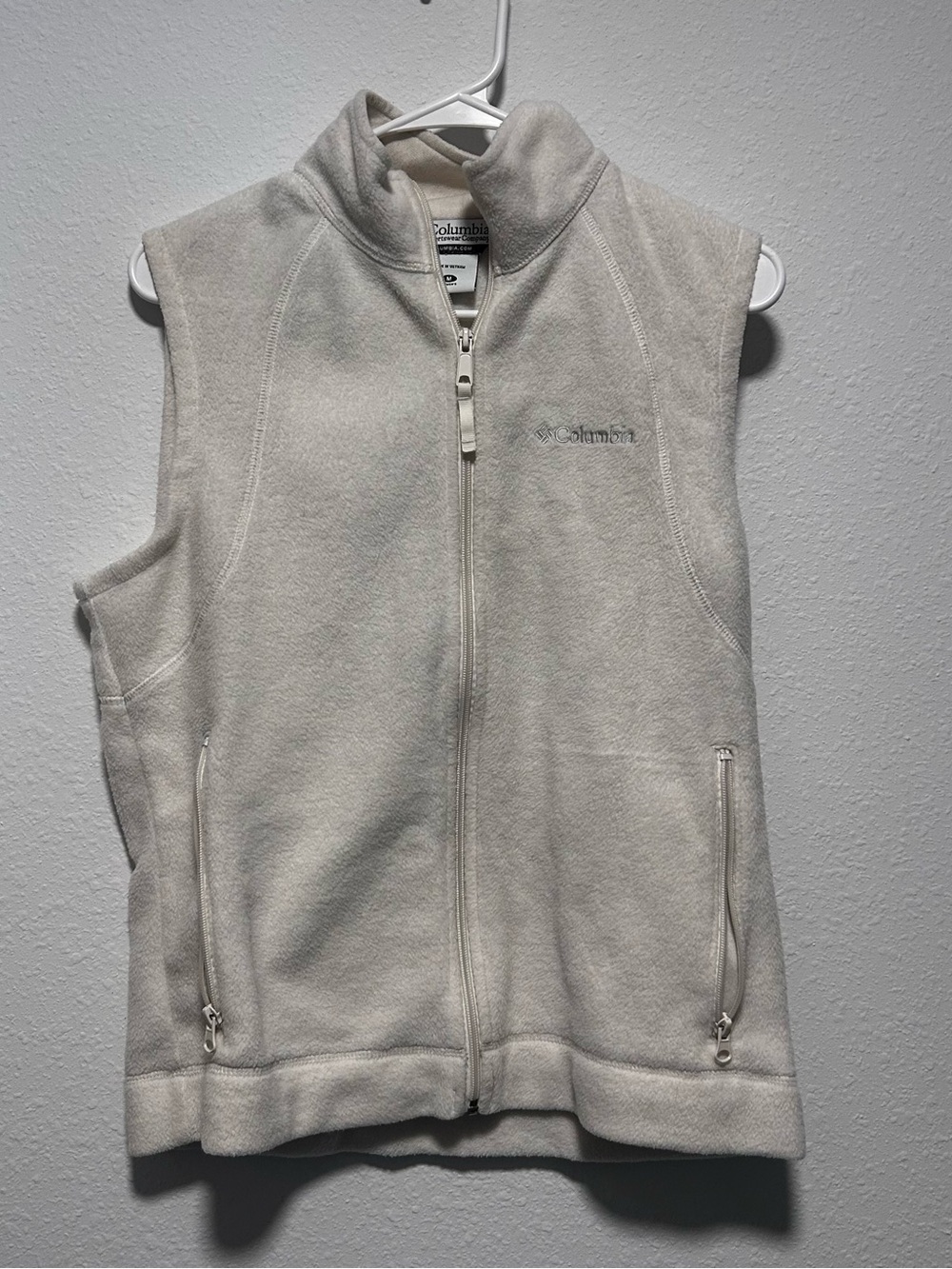 Columbia Cream Fleece Vest - Full Zip